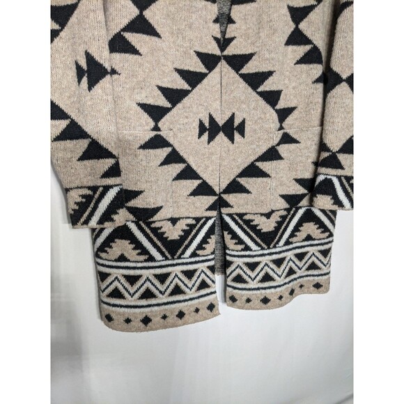 Frye Cardigan Long Sweater Womens Sz L Beige Black Aztec Southwestern Boho Cozy - Picture 3 of 9
